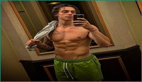 Jimmy Sotos (TikTok Star) - Age, Birthday, Bio, Facts, Family, Net Worth, Height & More